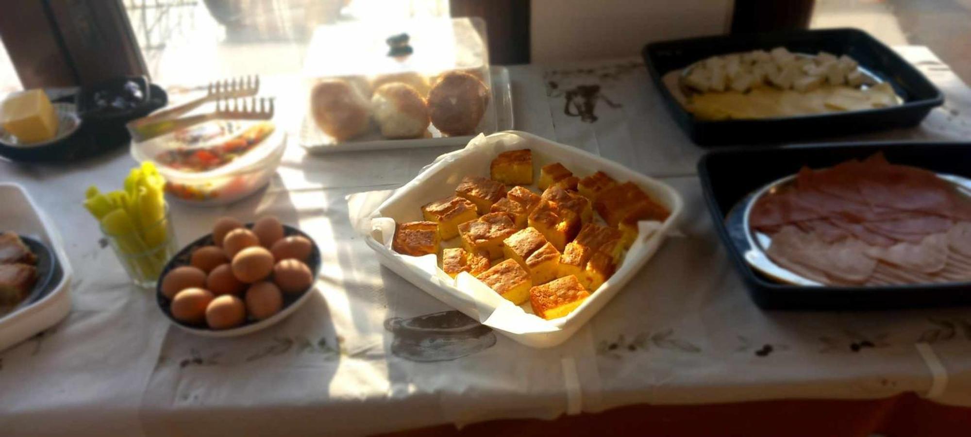 Villa Camellia Vrasna Bagian luar foto